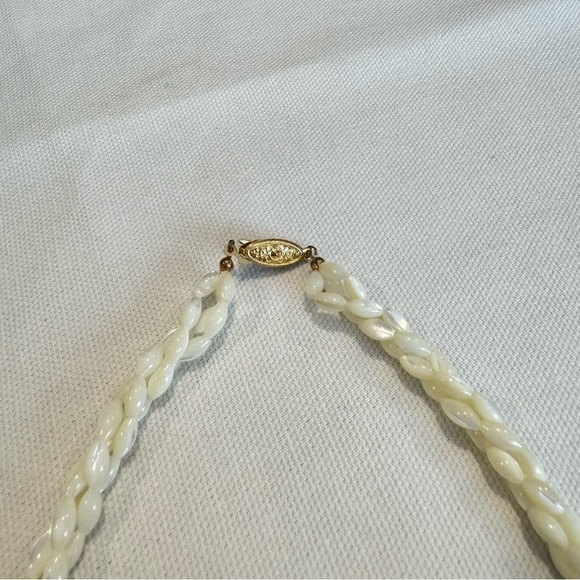 Vintage mother of pearl necklace - Picture 5 of 5